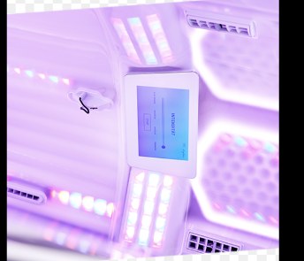 Bedien-Display und Innenraum-Beleuchtung der Ergoline Prestige Edge
